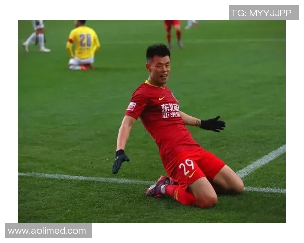 中国中卫正式加盟韩国K联赛签约两年开启全新职业生涯